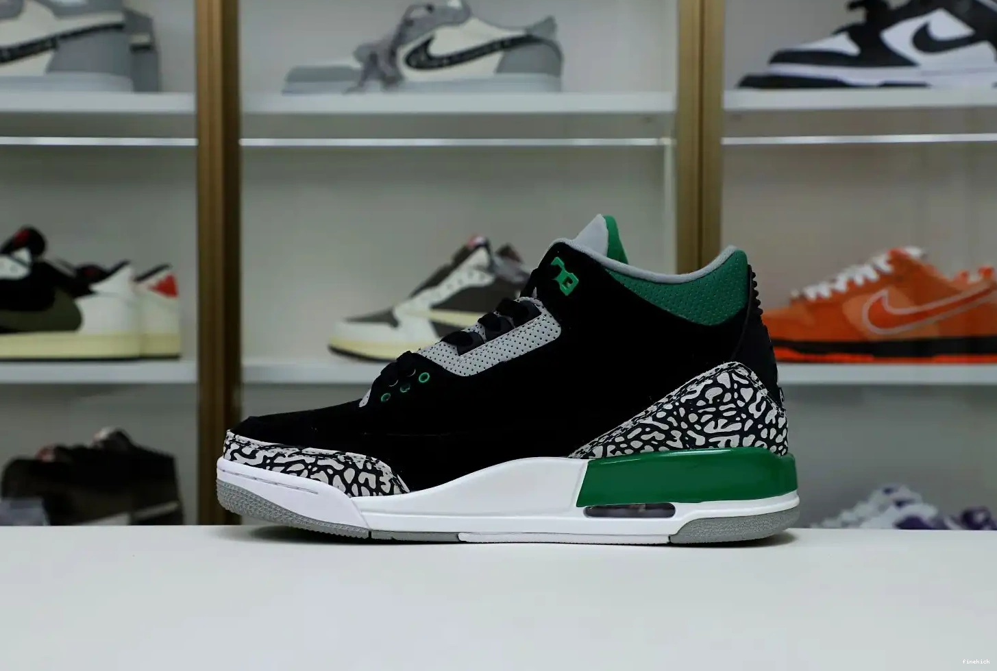 JORDAN AIR GREEN PINE 3 0426
